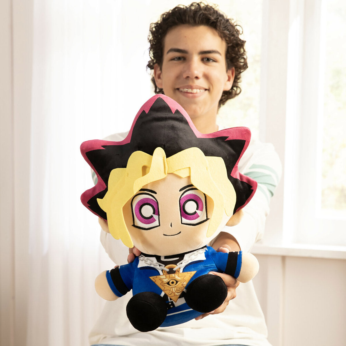 Club Mocchi- Mocchi- Yu-Gi-Oh!™ Yugi Muto – Mega Plush Toy